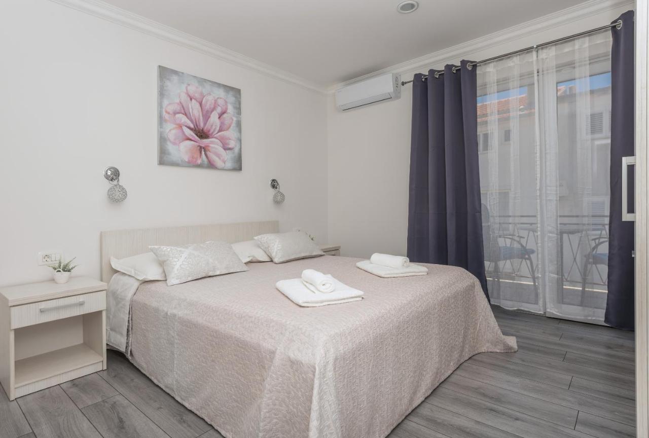 Apartments Petrusic ماكارسكا المظهر الخارجي الصورة