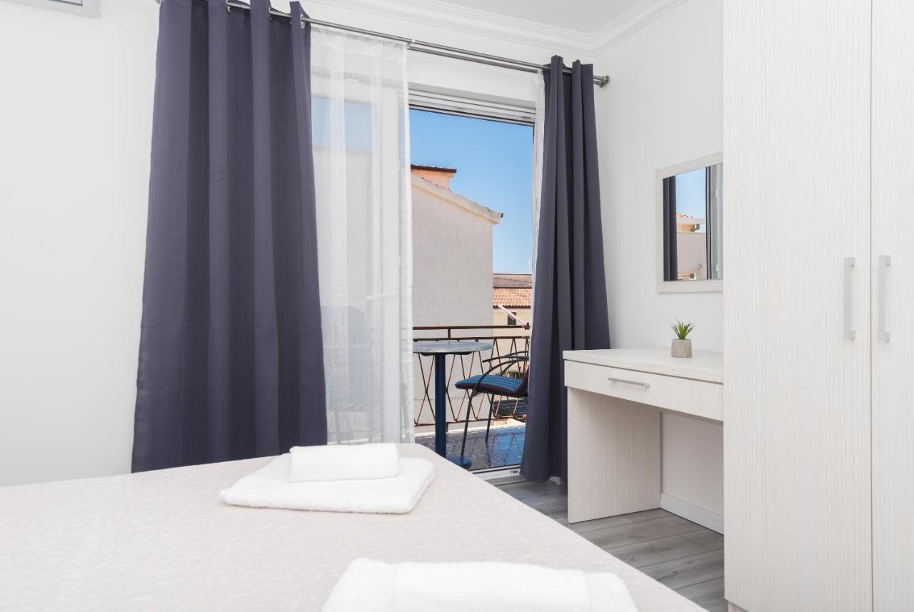 Apartments Petrusic ماكارسكا المظهر الخارجي الصورة